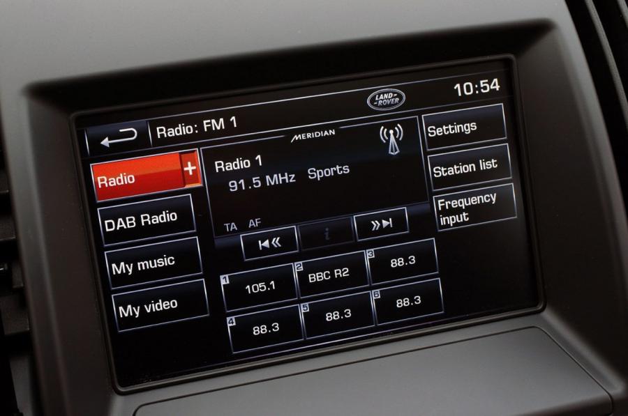  Land Rover LR2 2013 года  (фото 14 из 56)